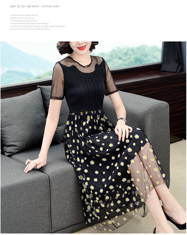 Đầm Lụa Dập Ly Họa Tiết Hoa Cúc - HN939